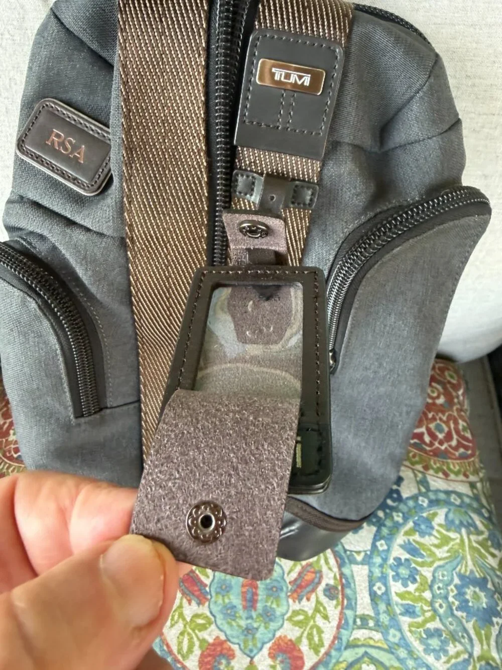Tumi (Alpha Bravo Saratoga?) Sling Bag - Gorgeous!